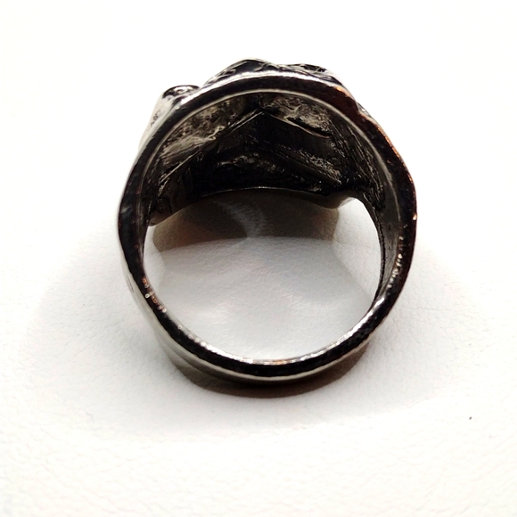 SKULL MEN’S BITE THE BULLET RING Free Shipping - Picture 7 of 15